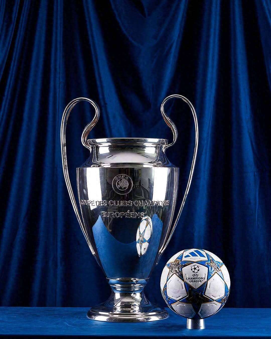 足球俱乐部财务与引援策略分析（足球俱乐部财务运作与转会引援策略研究）