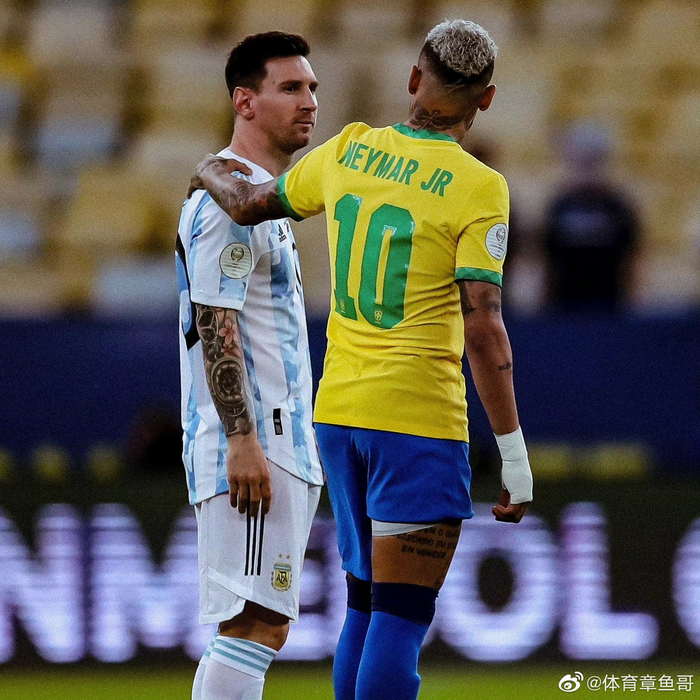 拜合拉木：打进两球很高兴，现在打什么队伍都有信心（拜合拉木梅开二度：如今面对任何对手都充满信心）