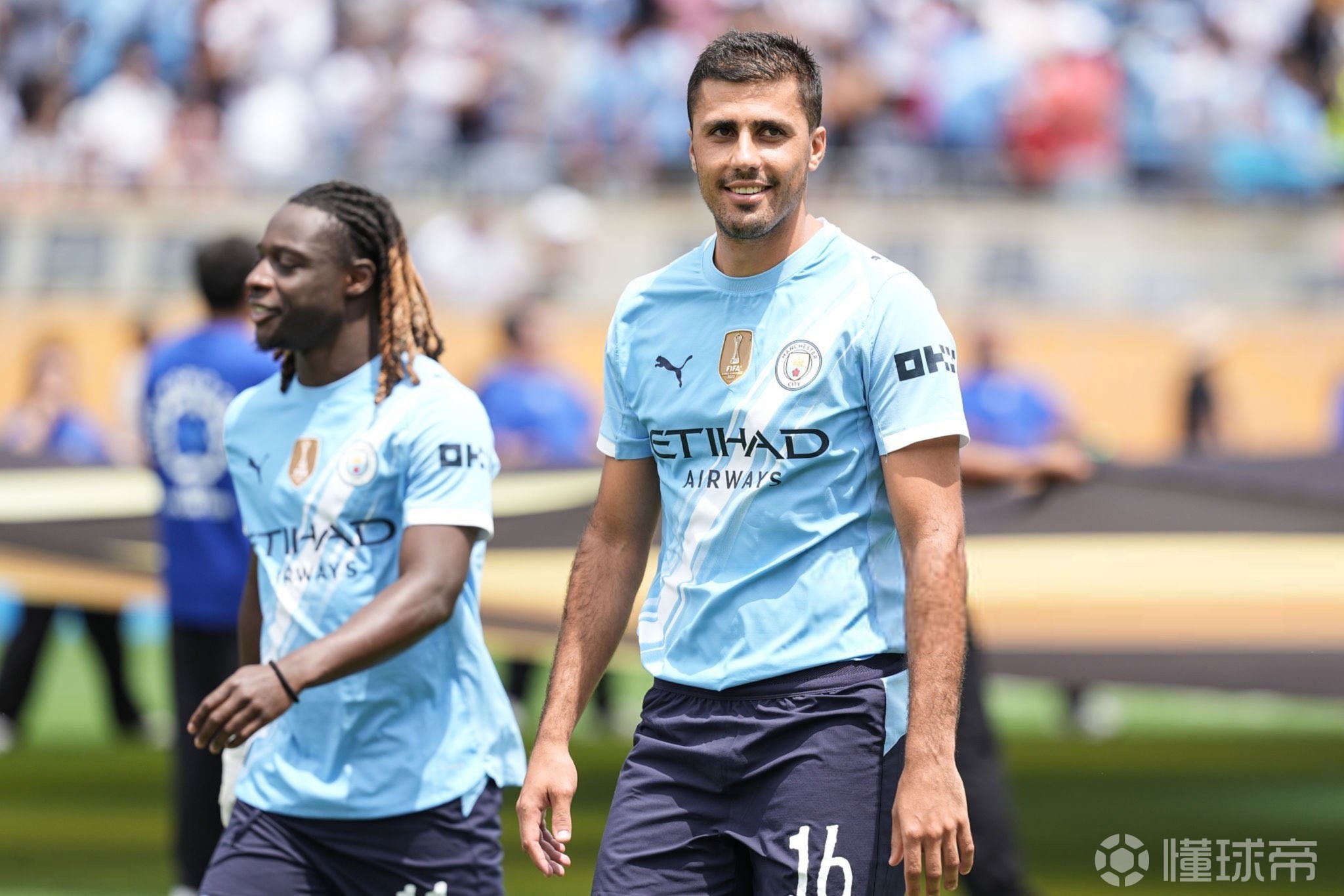 NBA：勇士主场击败灰熊 库里狂砍45分