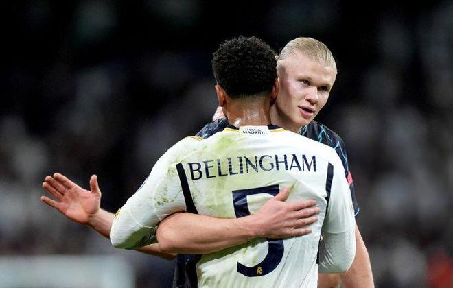 莫斯克拉在对阵小蜜蜂的比赛中伤退，阿森纳后防3人受伤