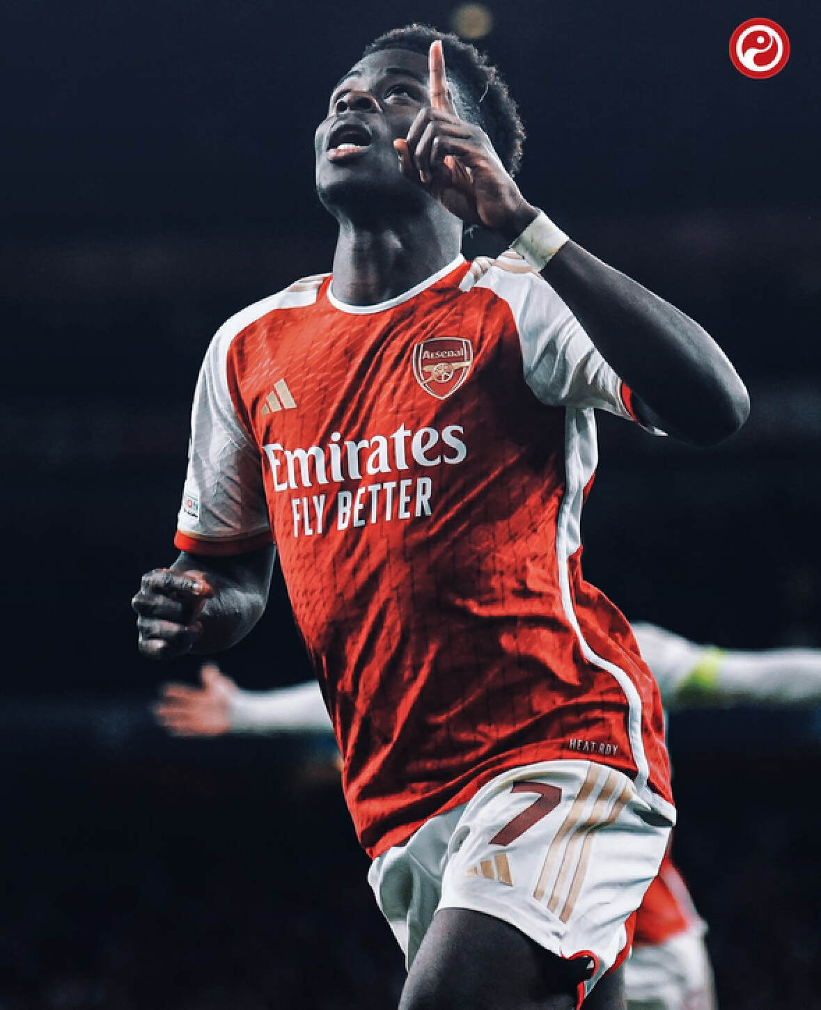 11打10！0-1到1-1 英超巅峰对决：13.1亿豪门3轮2平+17场不败（英超巅峰战以多打少：0-1落后扳成1-1，13.1亿豪门近3轮2平、17场不败）