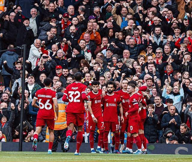 本届非洲杯共有32名英超球员参赛，萨拉赫、姆伯莫领衔（32名英超球员征战本届非洲杯，萨拉赫、姆伯莫领衔）