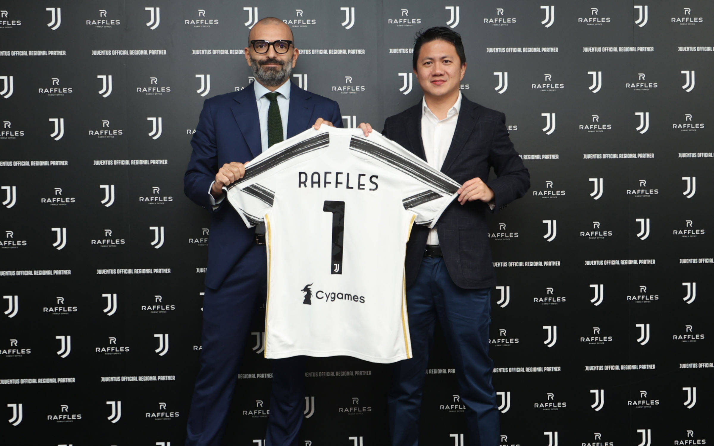 范戴克：不认为西蒙斯是有意要伤害我，但当然给我造成了伤害（范戴克：不认为西蒙斯故意伤人，但确实对我造成了伤害）