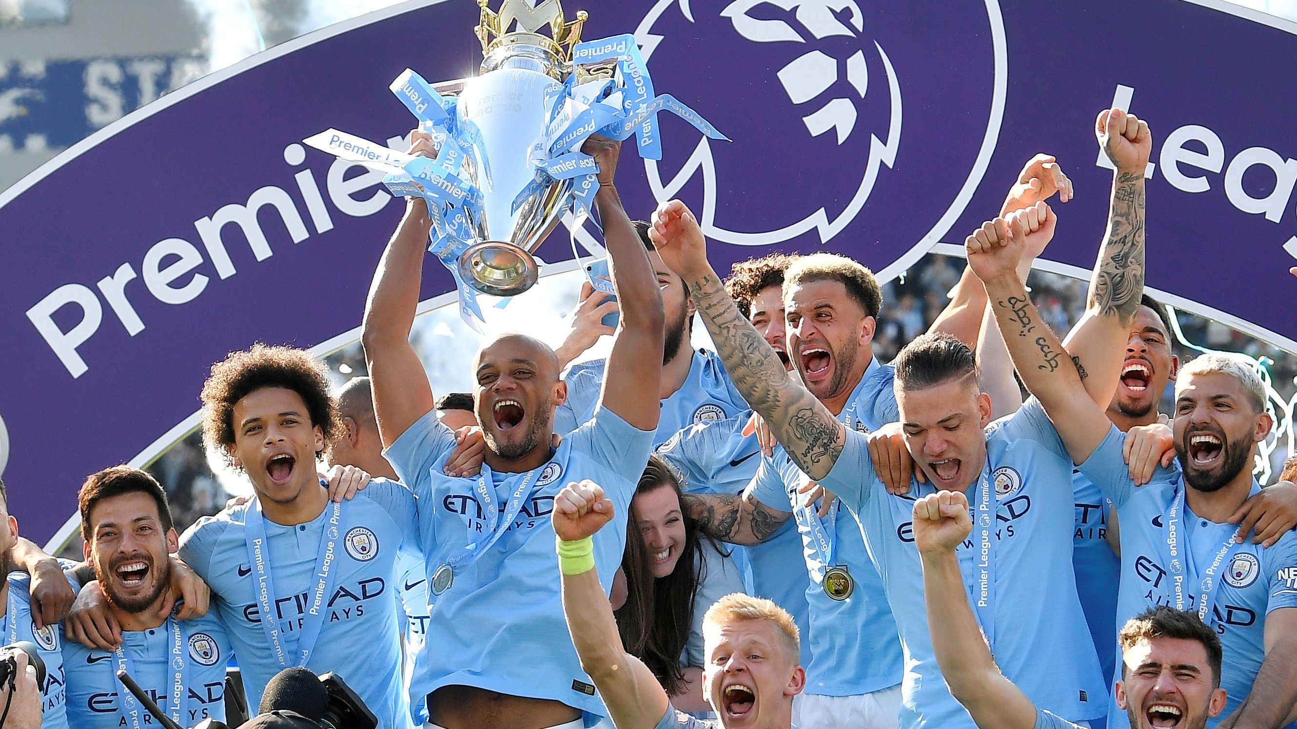 开赛9轮仅积1分，官方：纳杰马体育董事会宣布集体辞职（开季9轮仅得1分，纳杰马体育官方宣布董事会集体请辞）