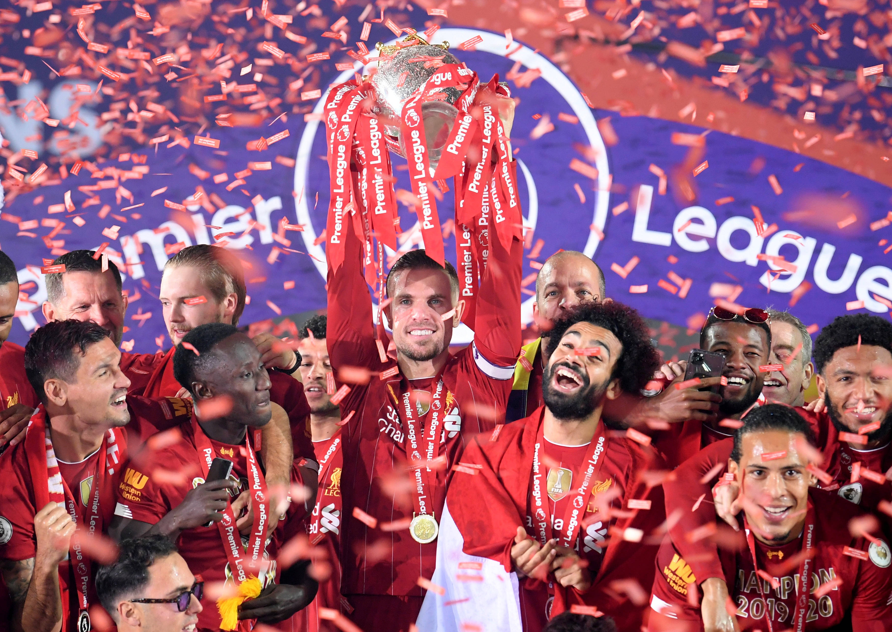 伤兵满营！独行侠更新伤病报告：莱夫利&拉塞尔等6人缺阵