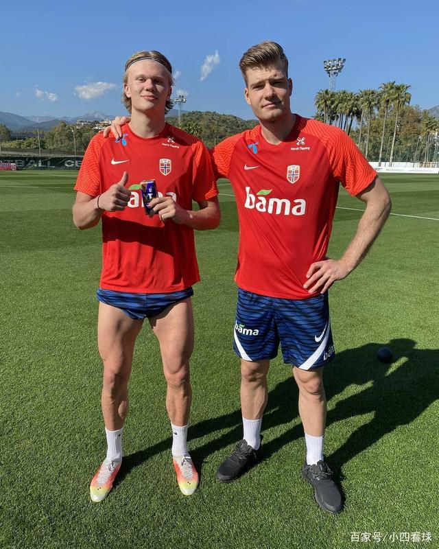 3-2大逆转，AC米兰让二追三+3连胜登顶，27岁替补奇兵10分钟2球