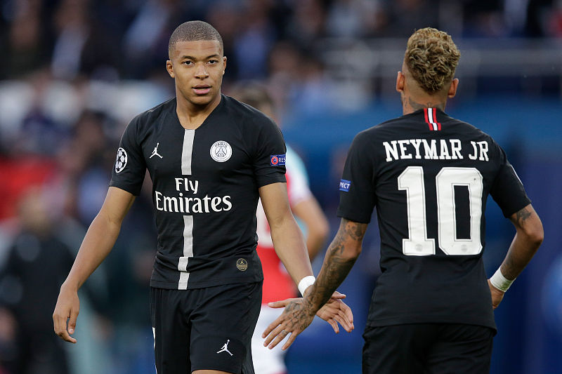 22岁巴西大中锋13场11球异军突起，安帅获完美拼图