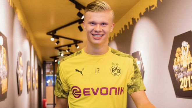 冷门，比利亚雷亚尔在国王杯第三轮遭西乙球队桑坦德竞技淘汰（国王杯第三轮爆冷：比利亚雷亚尔不敌西乙桑坦德竞技遭淘汰）