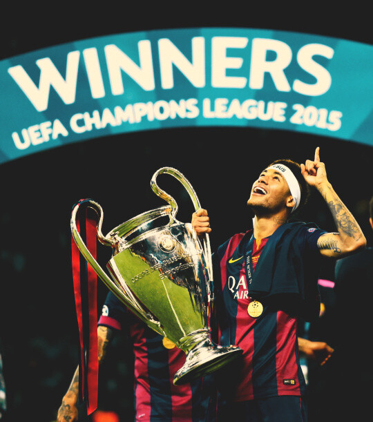 篮球勇士明星球员连场高得分