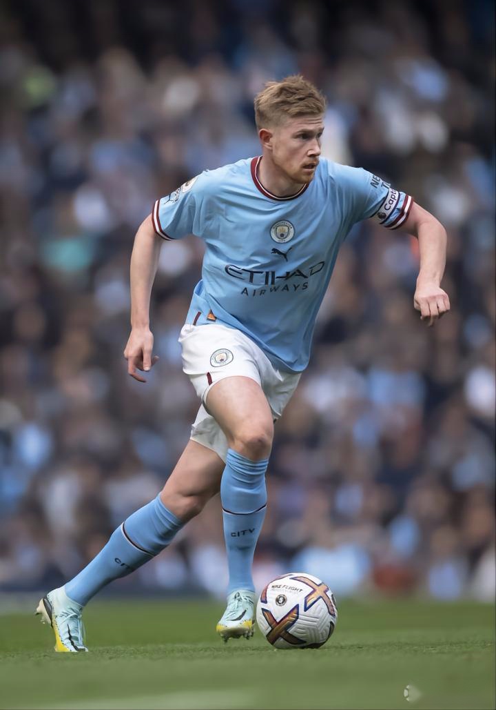 斯帕莱蒂与孔蒂的意甲逆转：那不勒斯击败尤文图斯，迎接新时代（意甲风云再起：斯帕莱蒂与孔蒂的对决，那不勒斯击退尤文迎来新纪元）