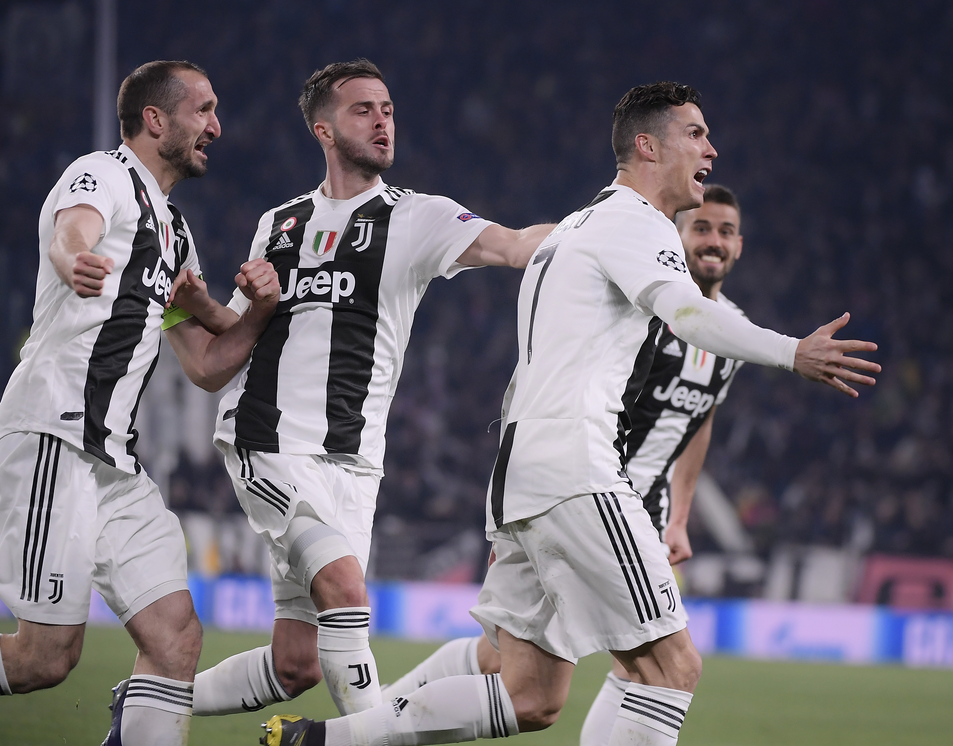 罗马诺：托纳利没有完全伤愈，无法出战意大利vs挪威的比赛（罗马诺称托纳利伤势未愈，将缺席意大利对阵挪威之战）