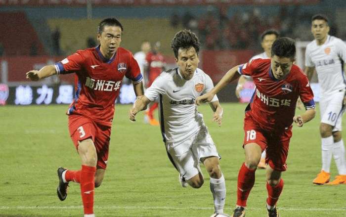 邮报：现阶段看红军冬窗不太可能引援，有一些传闻但没有进展