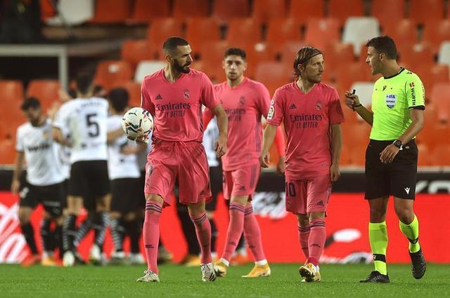 联盟唯一！SGA得分&组织&防守三项数据均跻身联盟前十