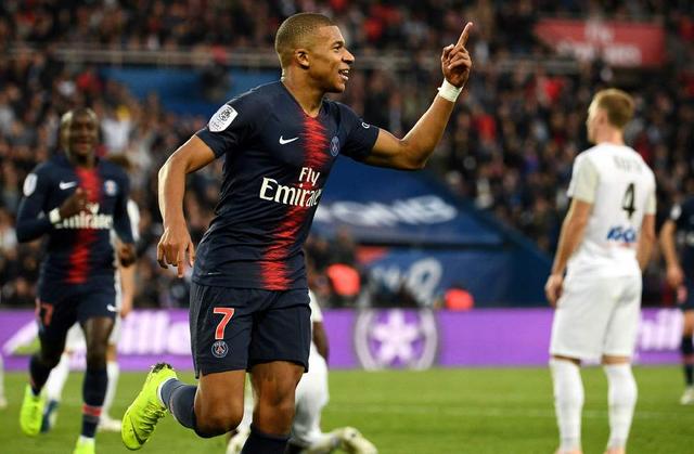 官方：西班牙名哨“平方哥”将执法欧冠利物浦vs埃因霍温（官宣：西班牙名裁“平方哥”将吹罚欧冠利物浦对阵埃因霍温）